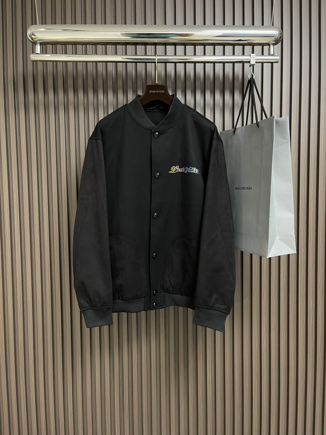wg.luxury- 8V item:E-F026E1010
